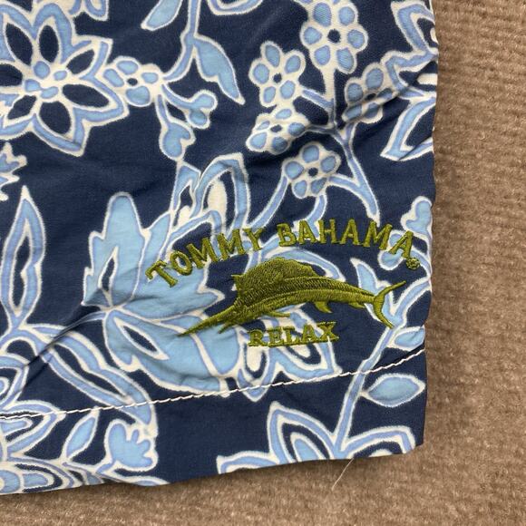 Tommy Bahama Swim Shorts Mens Large Floral Blue Green Relax Trunks Board Casual - Picture 2 of 13